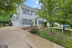 20712 Parkside Cir, Sterling, VA 20165 - Photo 1