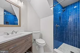 20712 Parkside Cir, Sterling, VA 20165 - Photo 64