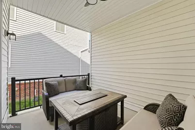23135 Glenwood Heights Circle, Brambleton, VA 20148 - Photo 32