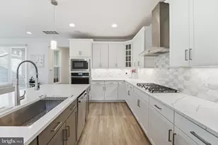 23135 Glenwood Hts Cir, Brambleton, VA 20148 - Photo 24