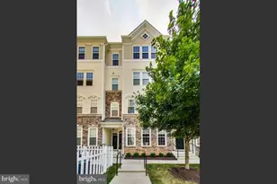 42303 San Juan Terrace, Aldie, VA 20105 - Photo 2