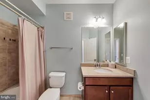 42303 San Juan Terrace, Aldie, VA 20105 - Photo 16