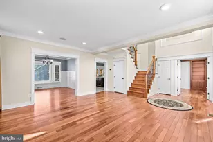 46564 Hampshire Station Dr, Sterling, VA 20165 - Photo 4