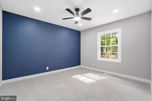 706 S Dogwood Ct, Sterling, VA 20164 - Photo 12