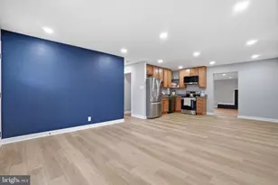 706 S Dogwood Ct, Sterling, VA 20164 - Photo 4