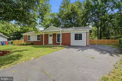 706 S Dogwood Court, Sterling, VA 20164 - Photo 34