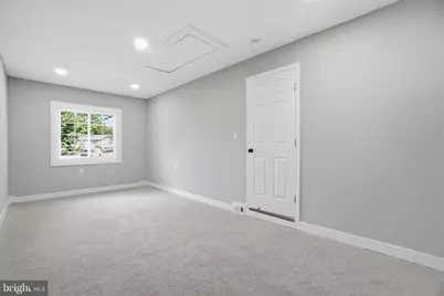 706 S Dogwood Court, Sterling, VA 20164 - Photo 22