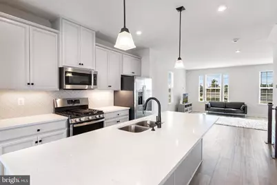 19410 Paiute Terrace, Leesburg, VA 20175 - Photo 4