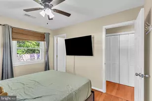 101 W Beech Rd, Sterling, VA 20164 - Photo 28
