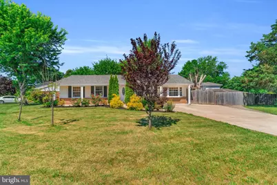 101 W Beech Road, Sterling, VA 20164 - Photo 4