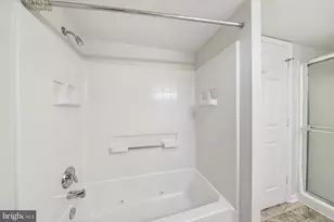 19385 Cypress Ridge, Leesburg, VA 20176 - Photo 2