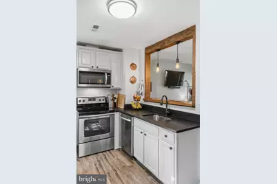 102 Phillips Court NW, Leesburg, VA 20176 - Photo 16