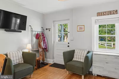 102 Phillips Court NW, Leesburg, VA 20176 - Photo 12