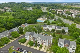 612 Tammy Terrace SE, Leesburg, VA 20175 - Photo 2