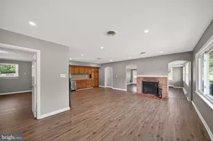 45448 Mallard St, Sterling, VA 20165 - Photo 4