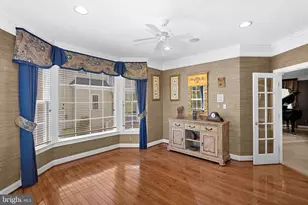 19262 Mill Site Pl, Leesburg, VA 20176 - Photo 16
