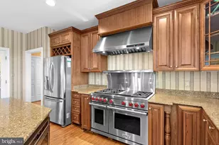 19262 Mill Site Pl, Leesburg, VA 20176 - Photo 20