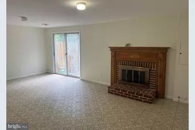 1062 Tottenham Court, Sterling, VA 20164 - Photo 16
