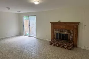 1062 Tottenham Ct, Sterling, VA 20164 - Photo 16