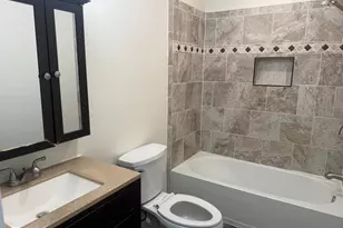 1062 Tottenham Ct, Sterling, VA 20164 - Photo 14