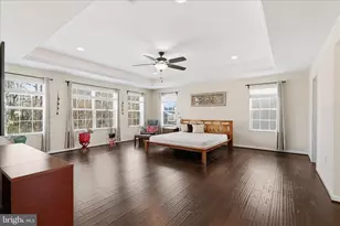 22800 Calderwood Ln, Brambleton, VA 20148 - Photo 24