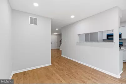 22009 Guilford Station Terrace, Sterling, VA 20166 - Photo 14