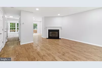 22009 Guilford Station Terrace, Sterling, VA 20166 - Photo 10