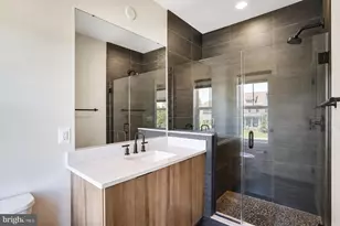 24935 Flaming Tree Ct, Aldie, VA 20105 - Photo 36