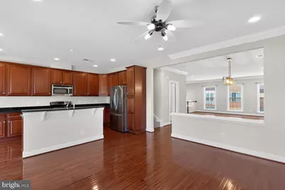 25450 Hopton House Terrace, Chantilly, VA 20152 - Photo 14