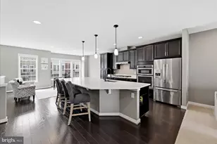 45008 Graduate Terrace, Ashburn, VA 20147 - Photo 2