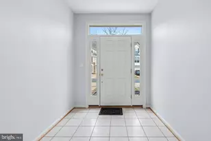 43507 Jubilee St, Chantilly, VA 20152 - Photo 2