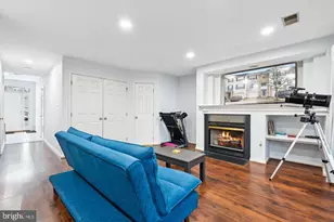 43507 Jubilee St, Chantilly, VA 20152 - Photo 4