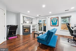 43507 Jubilee St, Chantilly, VA 20152 - Photo 6