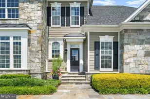 15988 Waterford Crest Pl, Paeonian Springs, VA 20129 - Photo 6