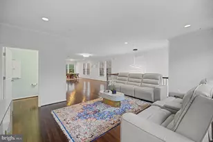 23398 Epperson Square, Brambleton, VA 20148 - Photo 14