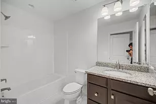 23398 Epperson Square, Brambleton, VA 20148 - Photo 52