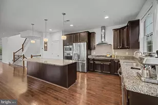 23398 Epperson Square, Brambleton, VA 20148 - Photo 18