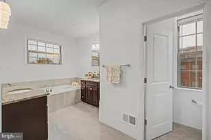 23398 Epperson Square, Brambleton, VA 20148 - Photo 34