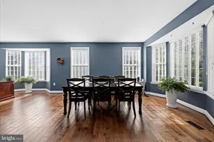 704 Seaton Ct SE, Leesburg, VA 20175 - Photo 6