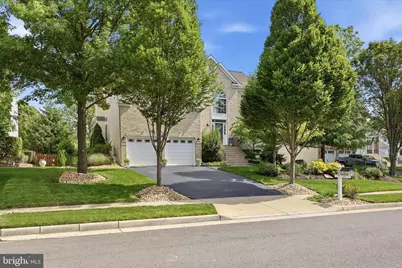 704 Seaton Court SE, Leesburg, VA 20175 - Photo 2