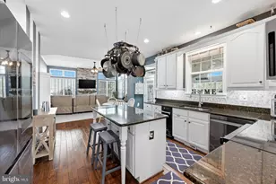 704 Seaton Ct SE, Leesburg, VA 20175 - Photo 18
