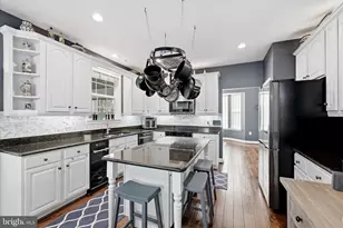 704 Seaton Ct SE, Leesburg, VA 20175 - Photo 16