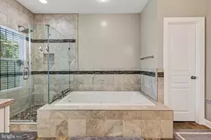 25279 Connor Ct, Aldie, VA 20105 - Photo 32