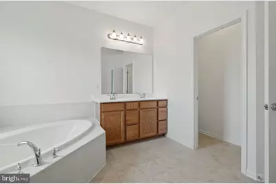 22920 Lacey Oak Terrace, Sterling, VA 20166 - Photo 44
