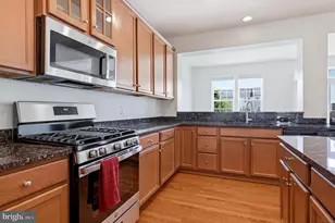 22920 Lacey Oak Terrace, Sterling, VA 20166 - Photo 16