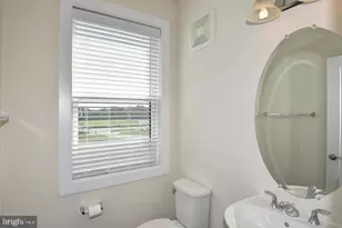 44858 Tiverton Sq, Ashburn, VA 20147 - Photo 36