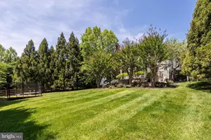 24165 Spring Meadow Cir, Aldie, VA 20105 - Photo 8