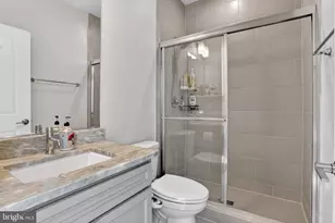 41922 Spring Air Dr, Brambleton, VA 20148 - Photo 10