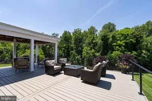 24168 Spring Meadow Cir, Aldie, VA 20105 - Photo 16