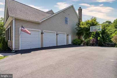 24168 Spring Meadow Circle, Aldie, VA 20105 - Photo 10